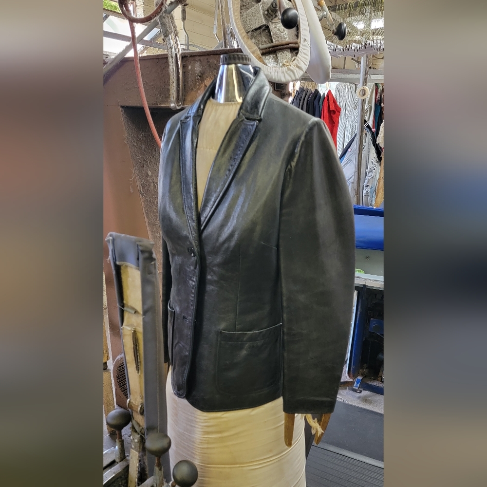 Leather Jacket!! - Picture 1 of 5